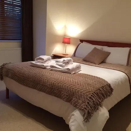 Woodside Self Catering Lough Rynn Mohill